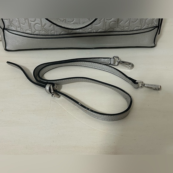 Calvin Klein Bag in Silver - Picture 7 of 13